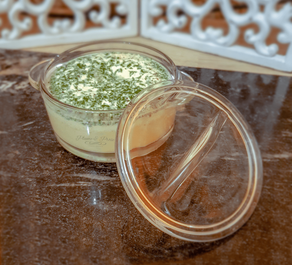 Omelette aux herbes et fromage de chèvre» cuite à la vapeur