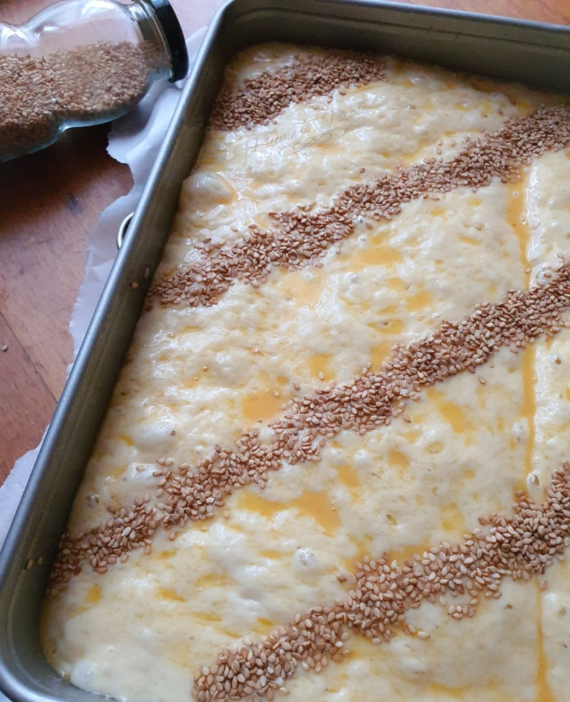 Préparation du "Khobz Dar" à la farine ou le pain brioché, sans pétrissage, ultra moelleux