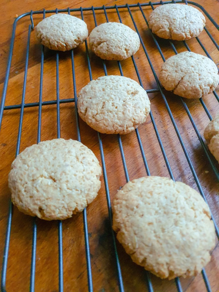Préparation "Anzac Cookie" ou les biscuits avoine-coco des îles Salomon