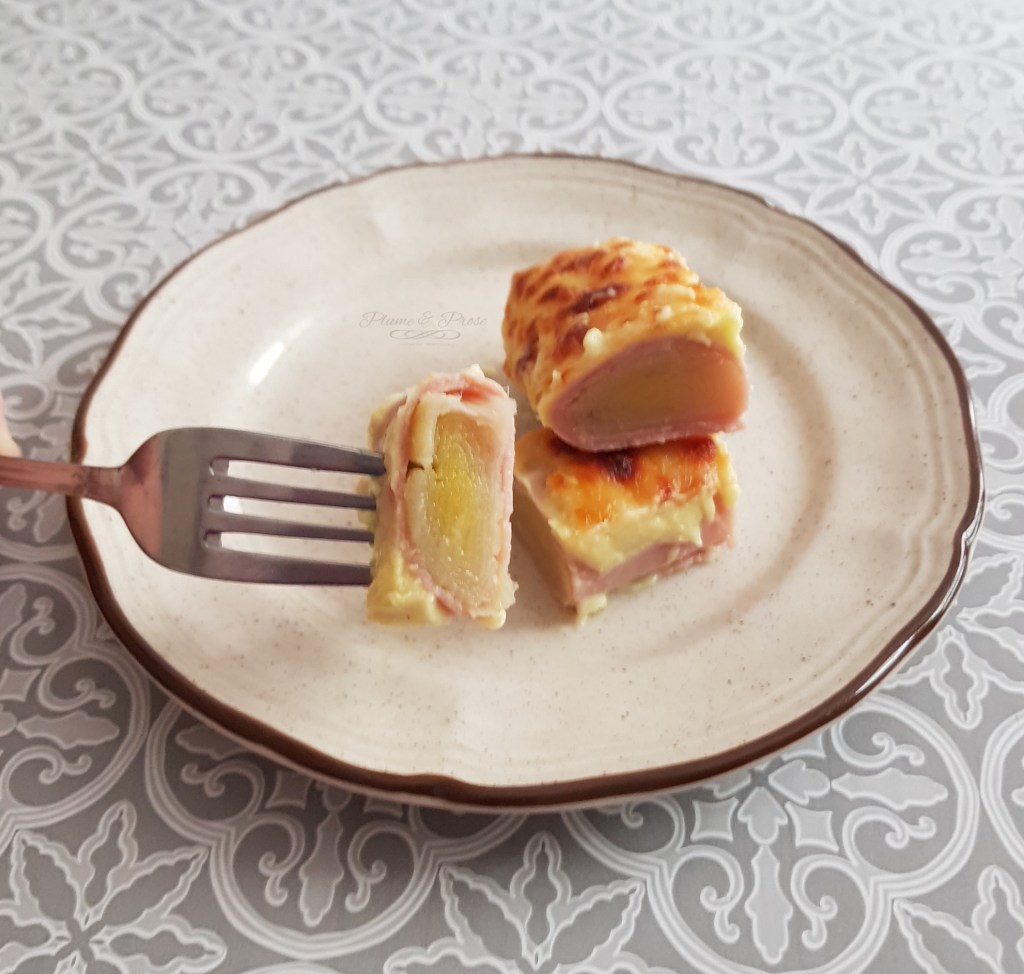 Poireaux au jambon façon chicons gratinés