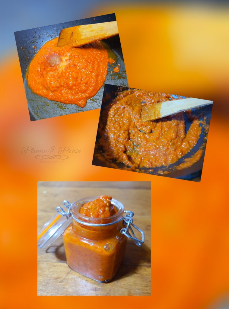 Préparation du "Sambal Belacan" ou la sauce chili à la pâte de crevettes