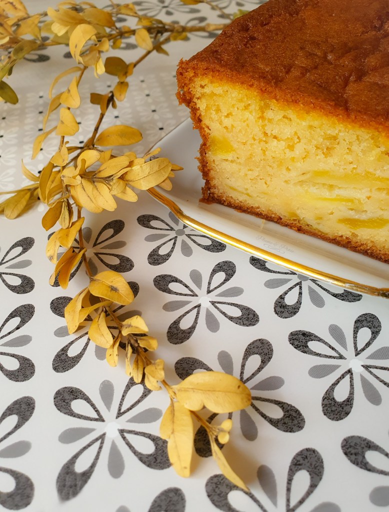 Cédez à la gourmandise de ce Quatre Quart aux pommes