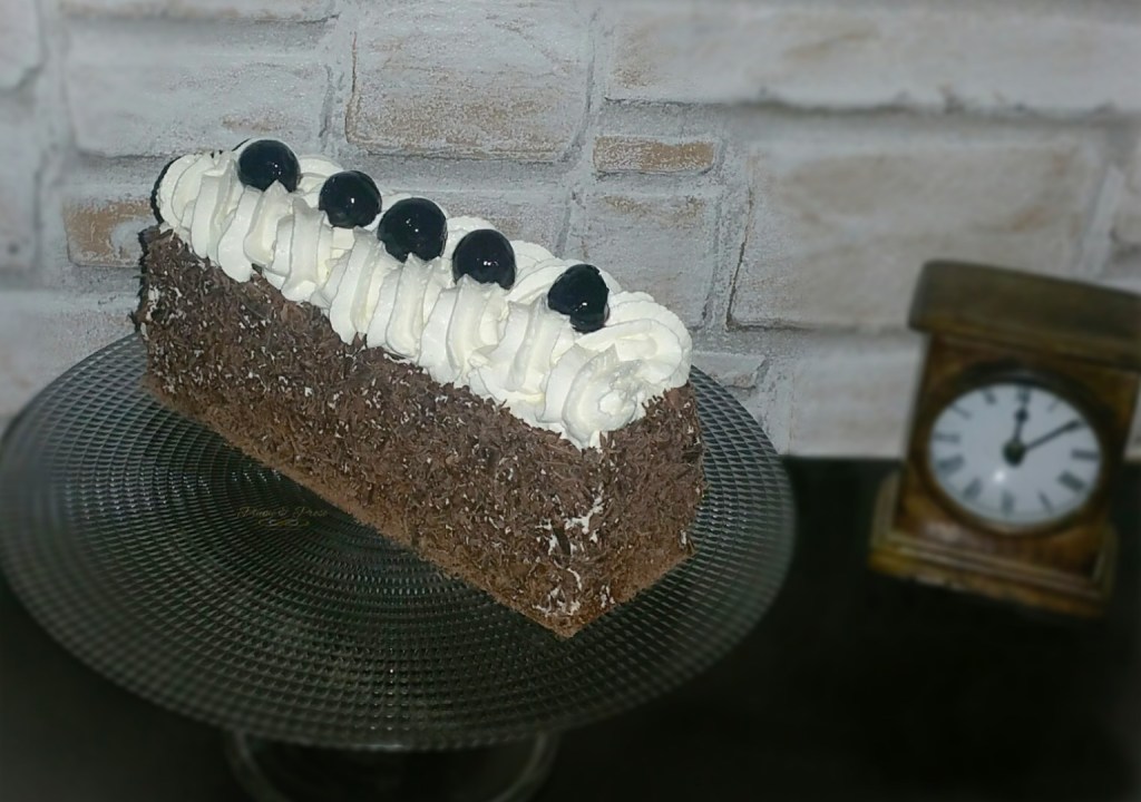 "Schwarzwälder Kirschtorte" ou le gâteau aux cerises de la Forêt-Noire (sans alcool)