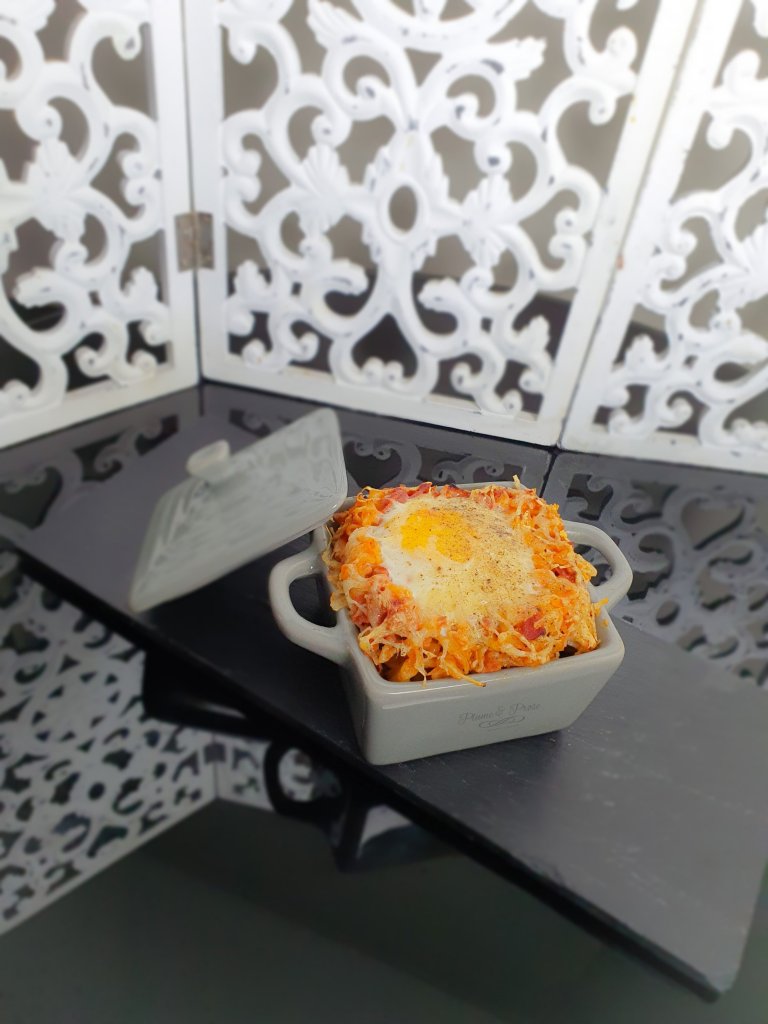 Force et gourmandise se retrouvent dans ce gratin au chorizo surmonté d'oeufs