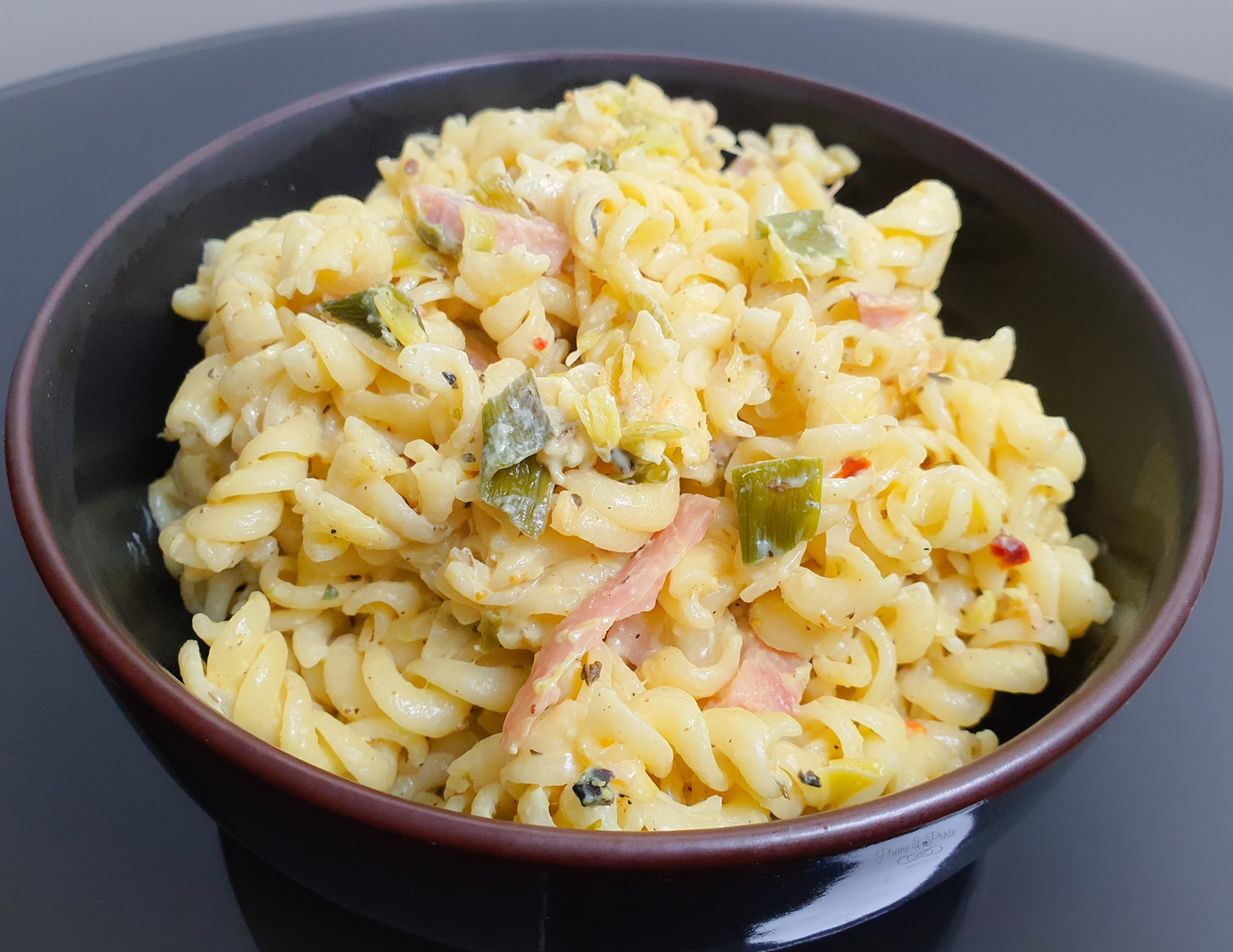 Succombez à l'onctuosité de ces fusilli poireaux-vache qui rit