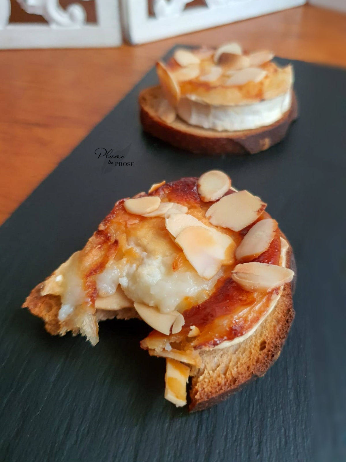 "Crostini" ou le petit toast grillé gourmand