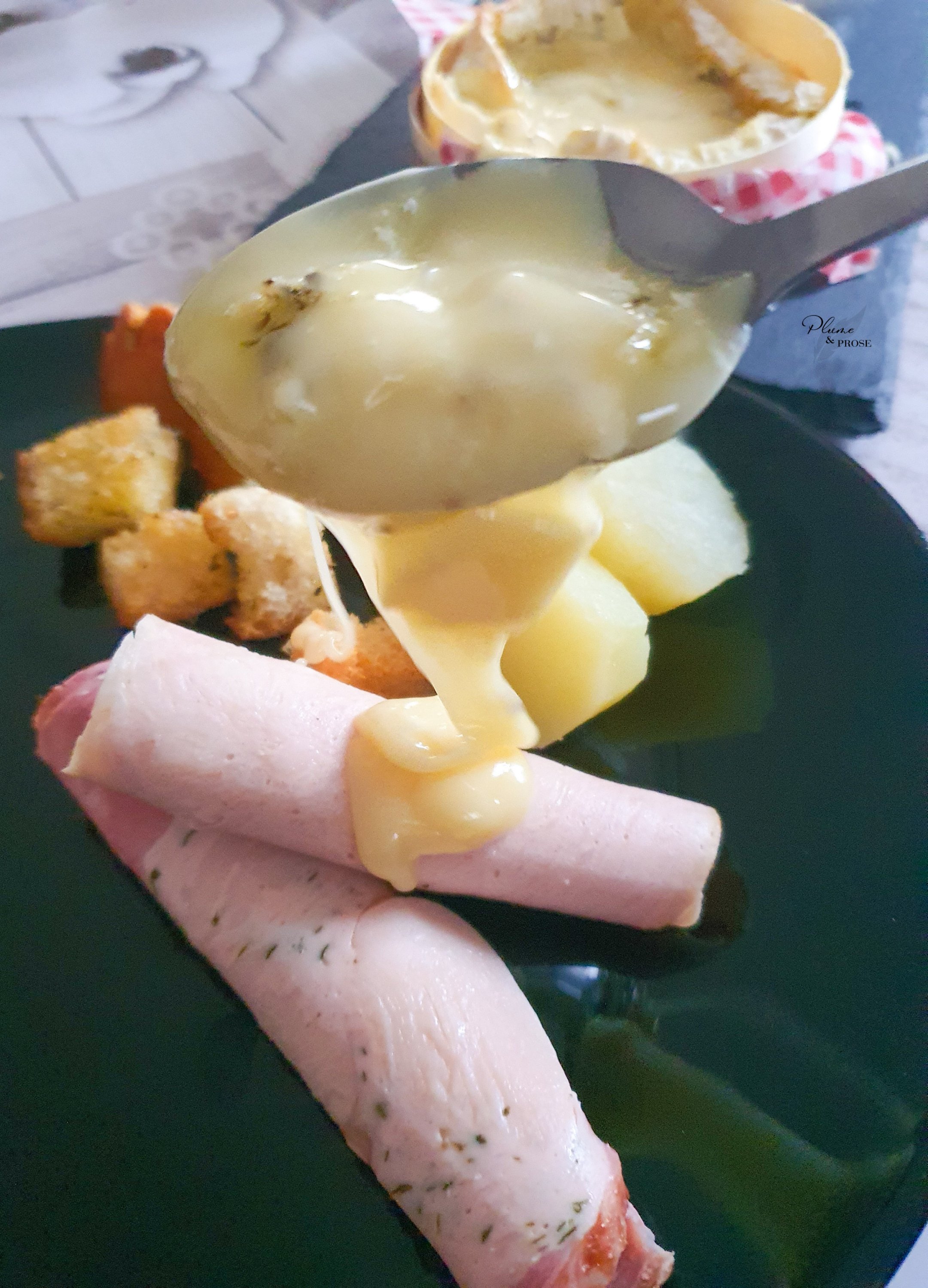 Camembert rôti au four et ses petits croûtons