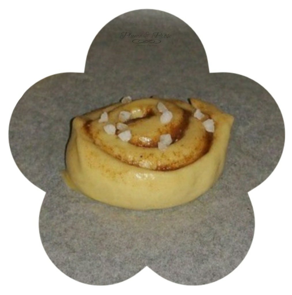 Préparation des brioches roulées à la cannelle