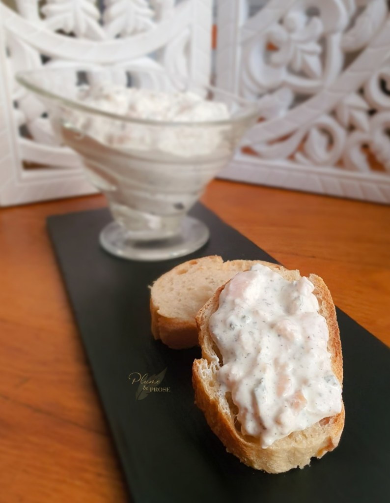 "Toorjuustu-Suitulohepasteet" ou le Pâté au Saumon et Fromage Crémeux Estonien