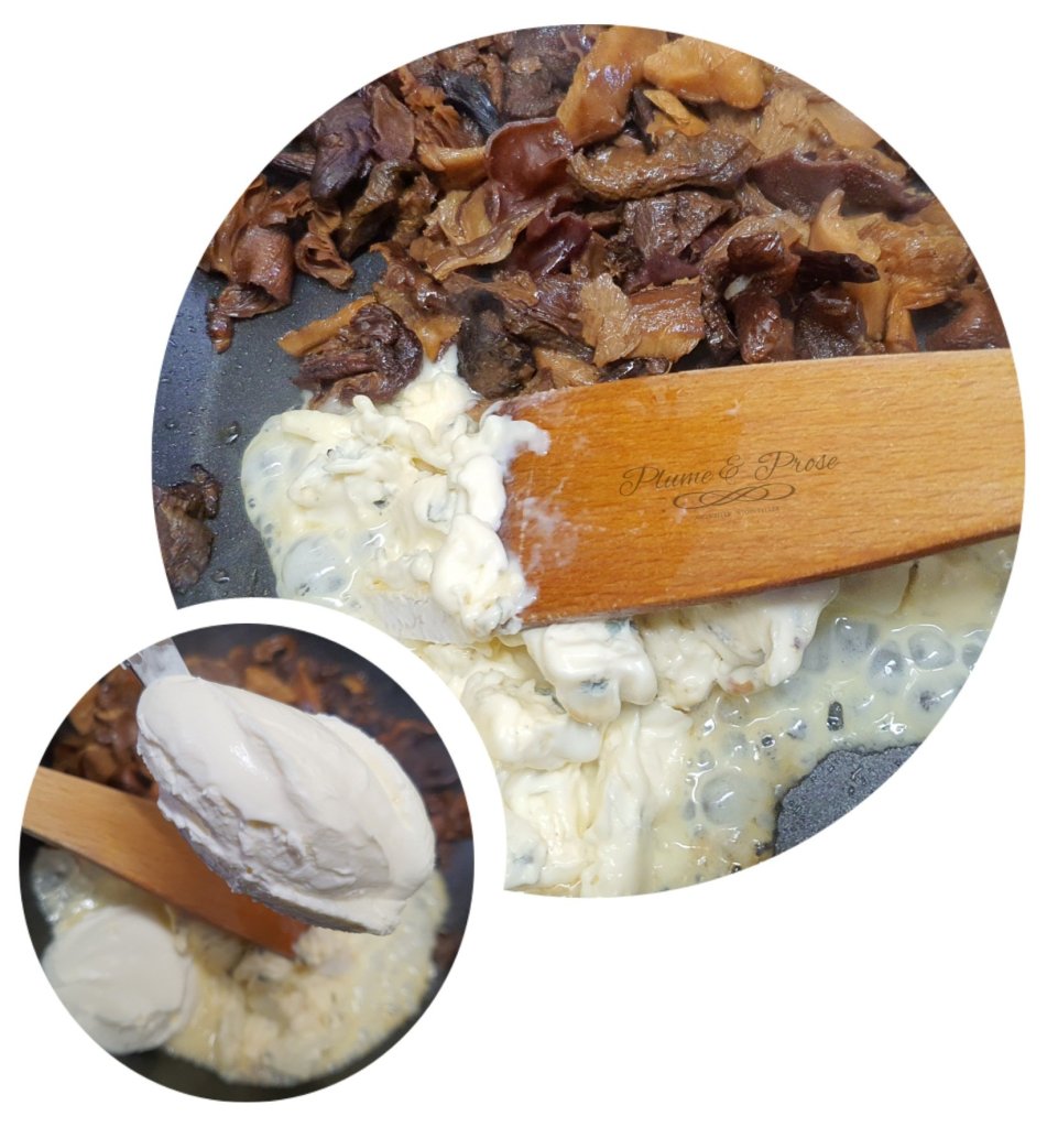 Préparation des spaghettis sauce au bleu "Le Coq"