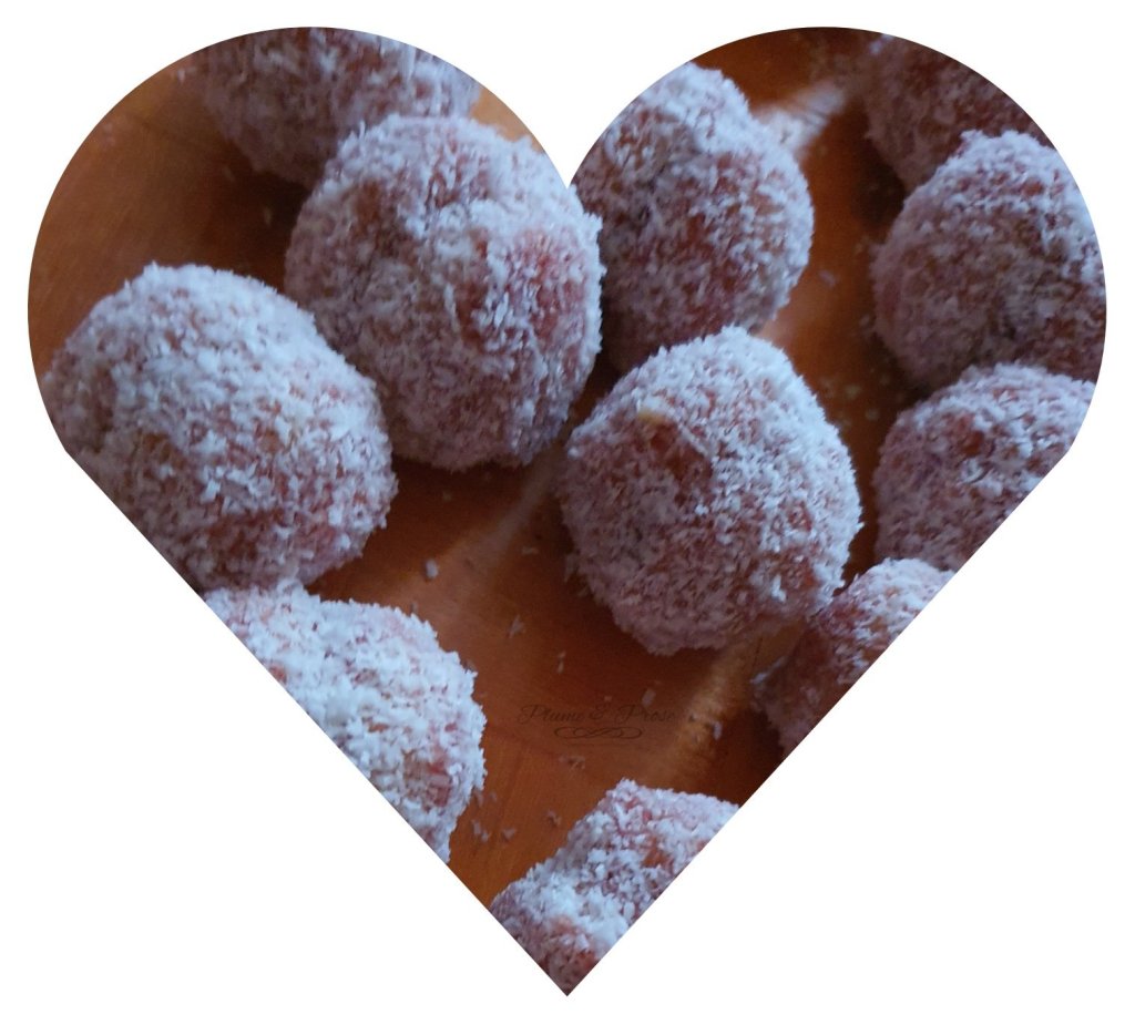 Préparation des Boules Fraise-Coco ou le Gâteau 3 en 1