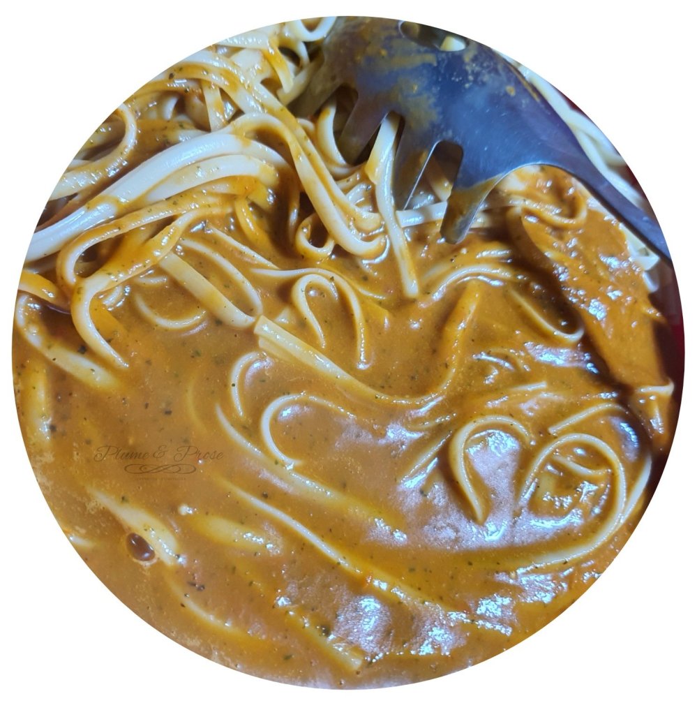 Préparation des linguine sauce poivron