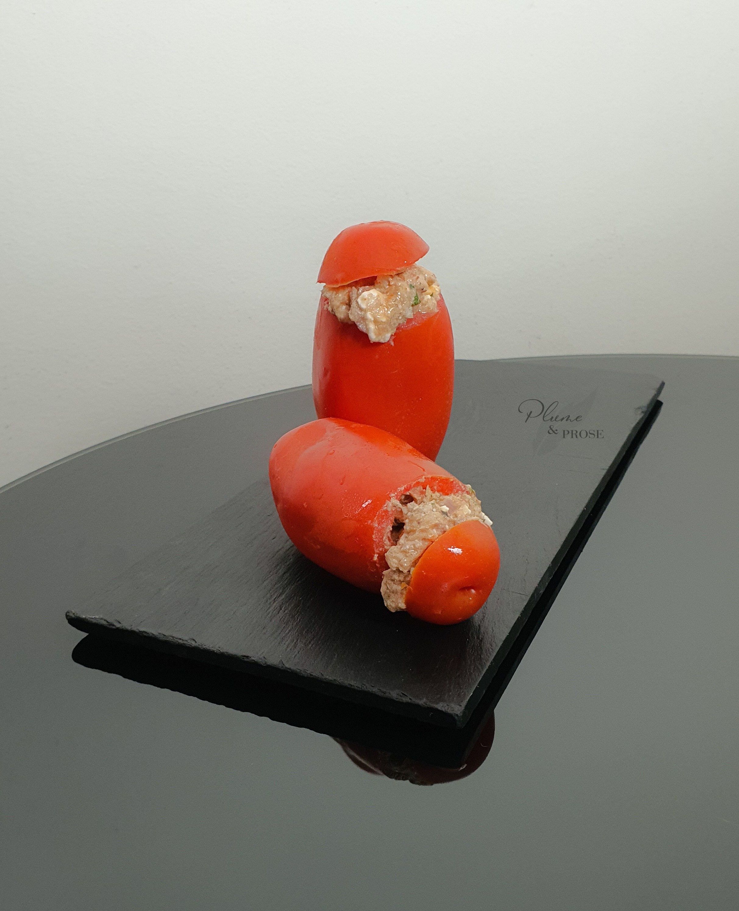Cédez à ces Tomates Farcies aux Sardines et Chèvre Frais