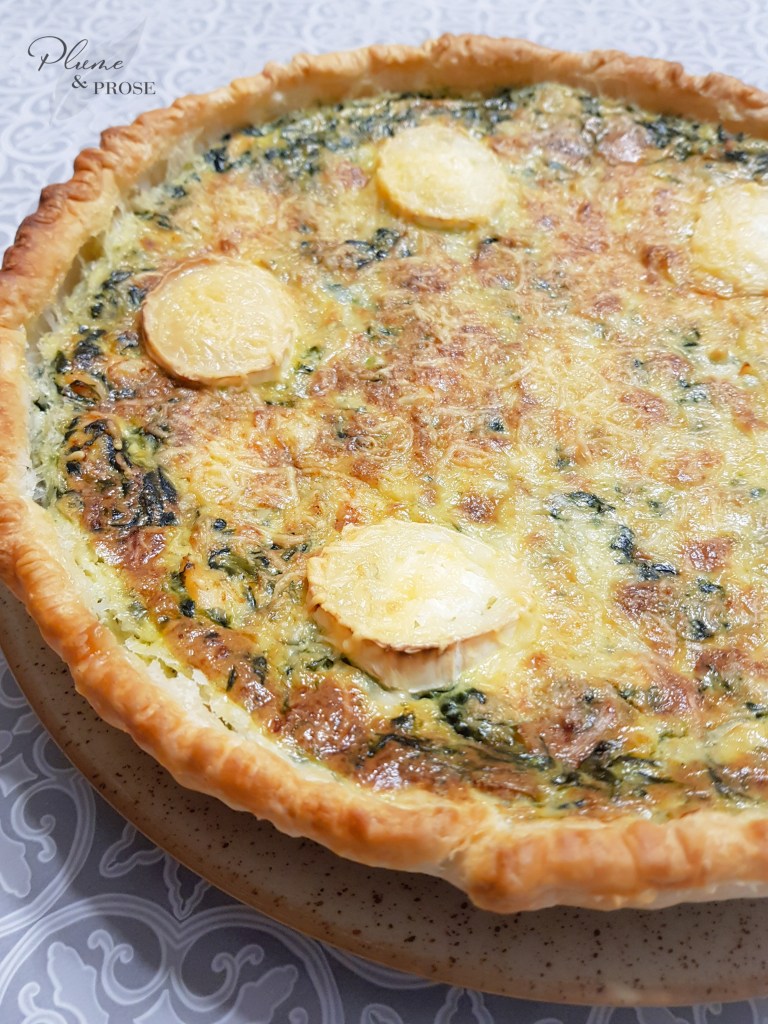 Simple et tout aussi savoureuse, cette Quiche saumon-épinard-chèvre vous ravira